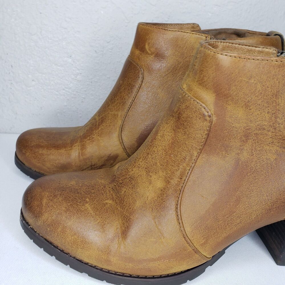 Clarks Indigo Women’s Distressed Brown Leather Ankle Boots Heels Sz US 11M - Picture 8 of 14